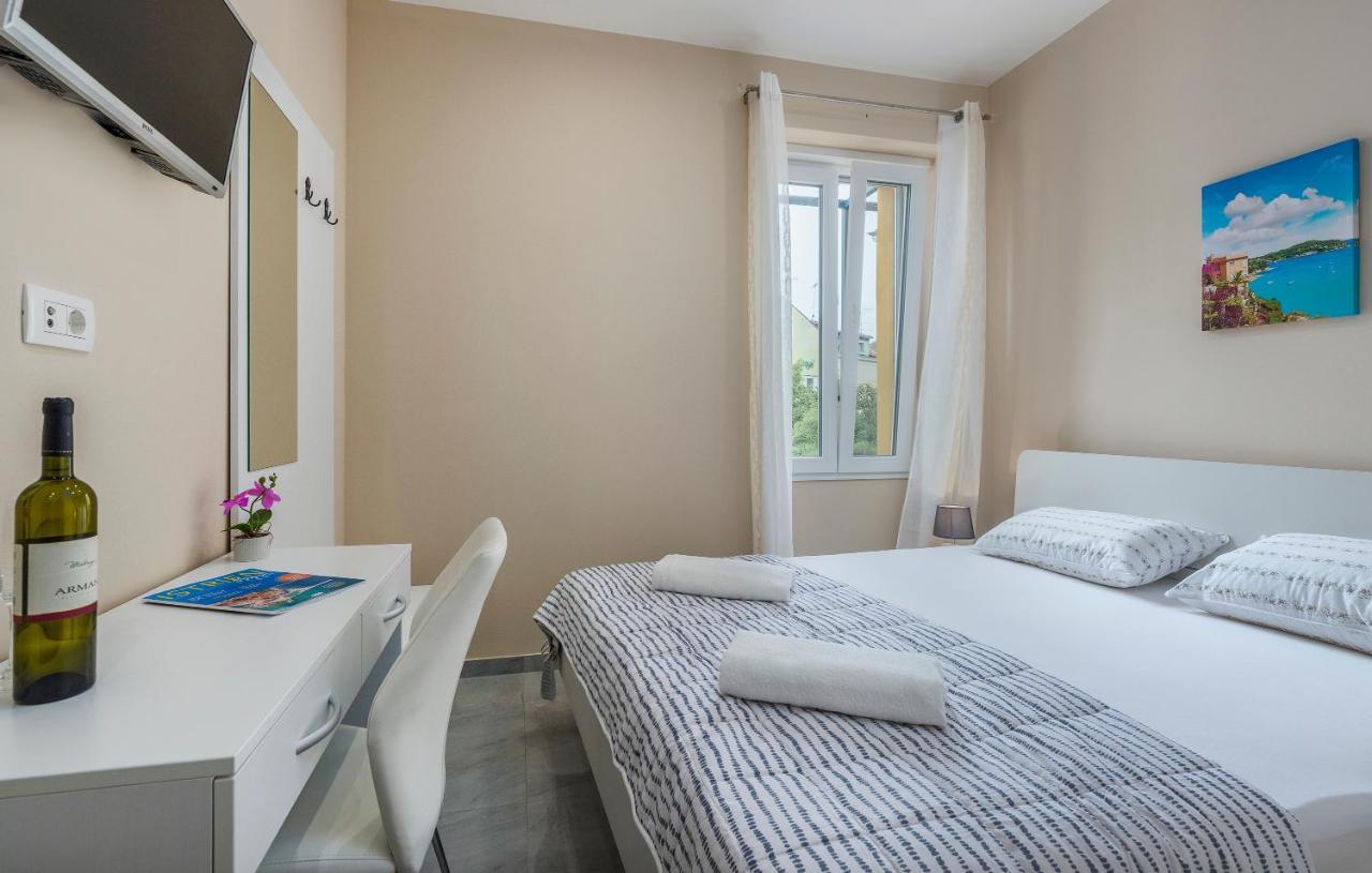 Roberto Rooms Poreč Exterior foto